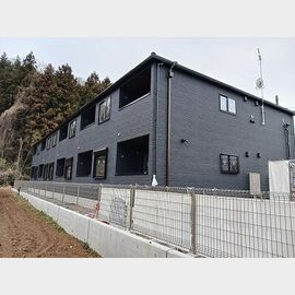 西八王子駅よりバス13分 2階 新築の賃貸物件