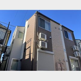 ヒュースクエア 1階 築8年7ヶ月の賃貸物件