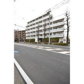 武蔵新城駅より徒歩7分 3階 築8年3ヶ月の賃貸物件