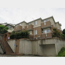 百合ヶ丘駅より徒歩4分 1階 築12年5ヶ月の賃貸物件