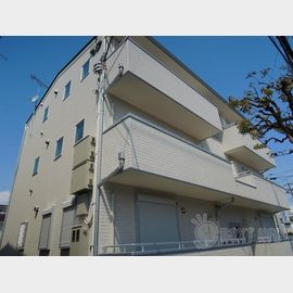 大和駅より徒歩7分 3階 築13年4ヶ月の賃貸物件