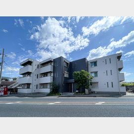 桜ヶ丘駅より徒歩4分 3階 築8年10ヶ月の賃貸物件