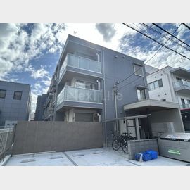 武蔵新城駅より徒歩13分 1階 築2年の賃貸物件