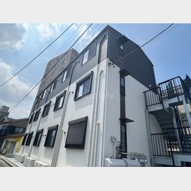 大和駅より徒歩12分 築4年6ヶ月 3階建の賃貸物件