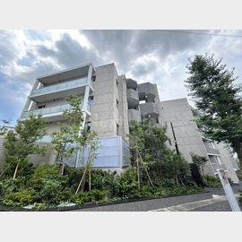 宮前平駅より徒歩4分 築2年1ヶ月 5階建の賃貸物件