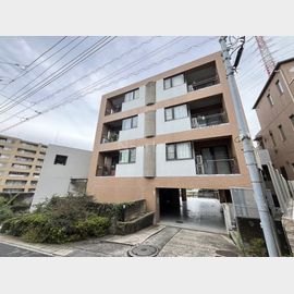 梶が谷駅より徒歩4分 3階 築36年2ヶ月の賃貸物件