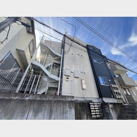 梶が谷駅より徒歩9分 1階 築7年4ヶ月の賃貸物件