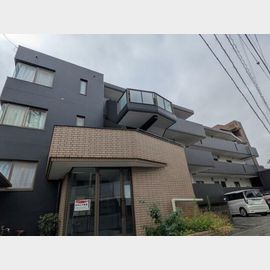 梶が谷駅より徒歩5分 1階 築37年7ヶ月の賃貸物件