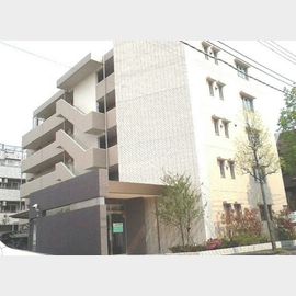 鷺沼駅より徒歩18分 1階 築18年8ヶ月の賃貸物件