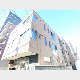 武蔵新城駅より徒歩15分 2階 築18年9ヶ月の賃貸物件