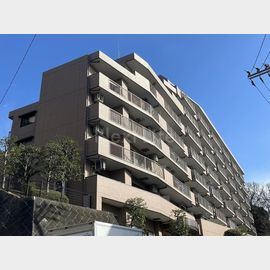 大倉山駅より徒歩23分 2階 築28年の賃貸物件