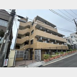 大倉山駅より徒歩1分 3階 築32年8ヶ月の賃貸物件