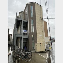 武蔵白石駅より徒歩10分 3階 築8年9ヶ月の賃貸物件