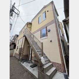 国道駅より徒歩6分 1階 築2年6ヶ月の賃貸物件