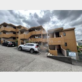 宮崎台駅より徒歩15分 3階 築29年9ヶ月の賃貸物件