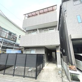 新川崎駅より徒歩17分 2階 築22年8ヶ月の賃貸物件