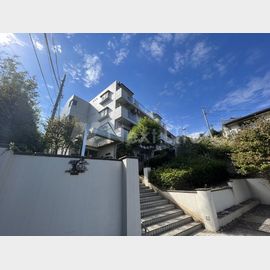 玉川学園前駅より徒歩6分 2階 築40年10ヶ月の賃貸物件