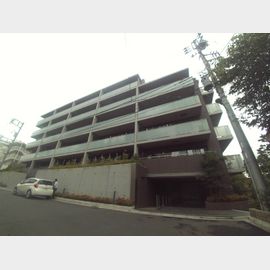 津田山駅より徒歩18分 3階 築13年2ヶ月の賃貸物件