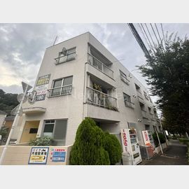 稲城駅より徒歩4分 1階 築39年の賃貸物件