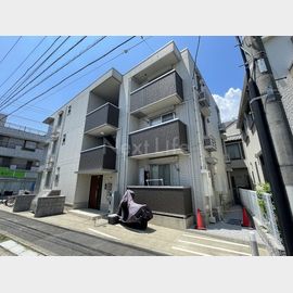 新川崎駅より徒歩18分 2階 築4年11ヶ月の賃貸物件