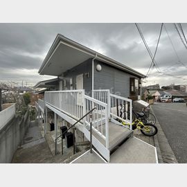 ラークヒルズ 1階 築30年8ヶ月の賃貸物件