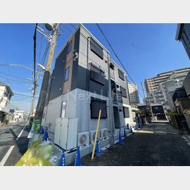 鶴見市場駅より徒歩9分 1階 築1年2ヶ月の賃貸物件