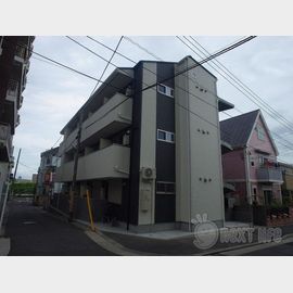 港町駅より徒歩4分 3階 築8年8ヶ月の賃貸物件