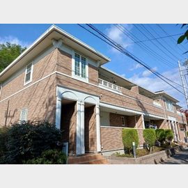 橋本駅よりバス14分 2階 築14年8ヶ月の賃貸物件