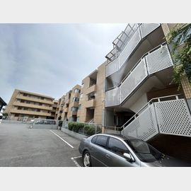 梶が谷駅よりバス15分 3階 築38年の賃貸物件