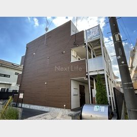 鶴見市場駅より徒歩14分 3階 築6年8ヶ月の賃貸物件