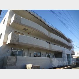 万願寺駅より徒歩10分 1階 築12年4ヶ月の賃貸物件