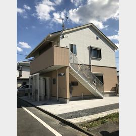 稲城長沼駅より徒歩11分 築6年7ヶ月 2階建の賃貸物件