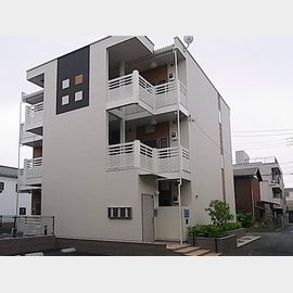 東門前駅より徒歩8分 2階 築13年の賃貸物件