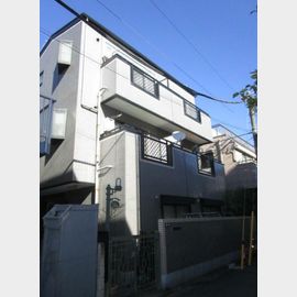 鈴木町駅より徒歩14分 3階 築33年10ヶ月の賃貸物件