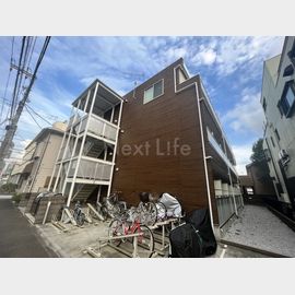 鶴見市場駅より徒歩11分 3階 築9年2ヶ月の賃貸物件