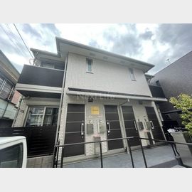 鈴木町駅より徒歩14分 2階 築4年7ヶ月の賃貸物件