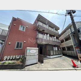 鶴見市場駅より徒歩1分 3階 築17年3ヶ月の賃貸物件