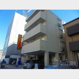 シャリテタガ 3階 築10年7ヶ月の賃貸物件