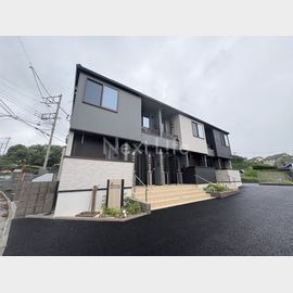 町田駅よりバス25分 1階 新築の賃貸物件