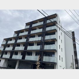 鶴見駅より徒歩4分 3階 築3年7ヶ月の賃貸物件