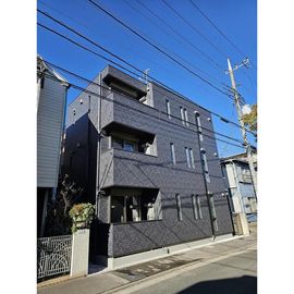 モリオン 3階 築2年8ヶ月の賃貸物件