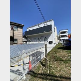 久地駅より徒歩2分 2階 築2年7ヶ月の賃貸物件