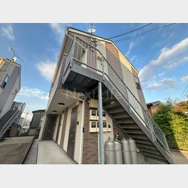 日吉本町駅より徒歩8分 1階 築12年2ヶ月の賃貸物件