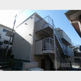 石川町駅より徒歩7分 築5年 3階建の賃貸物件