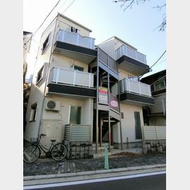 南太田駅より徒歩7分 2階 築10年11ヶ月の賃貸物件