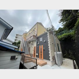 反町駅より徒歩12分 1階 築3年10ヶ月の賃貸物件