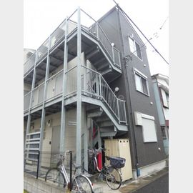 阪東橋駅より徒歩8分 3階 築9年10ヶ月の賃貸物件