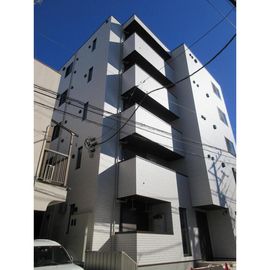 西横浜駅より徒歩9分 築3年11ヶ月 5階建の賃貸物件