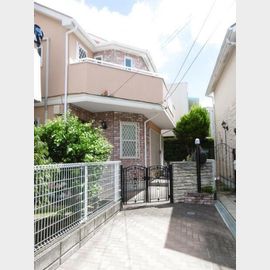 山手駅より徒歩8分 1階 築26年の賃貸物件