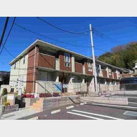 八王子駅よりバス26分 築7年9ヶ月 2階建の賃貸物件